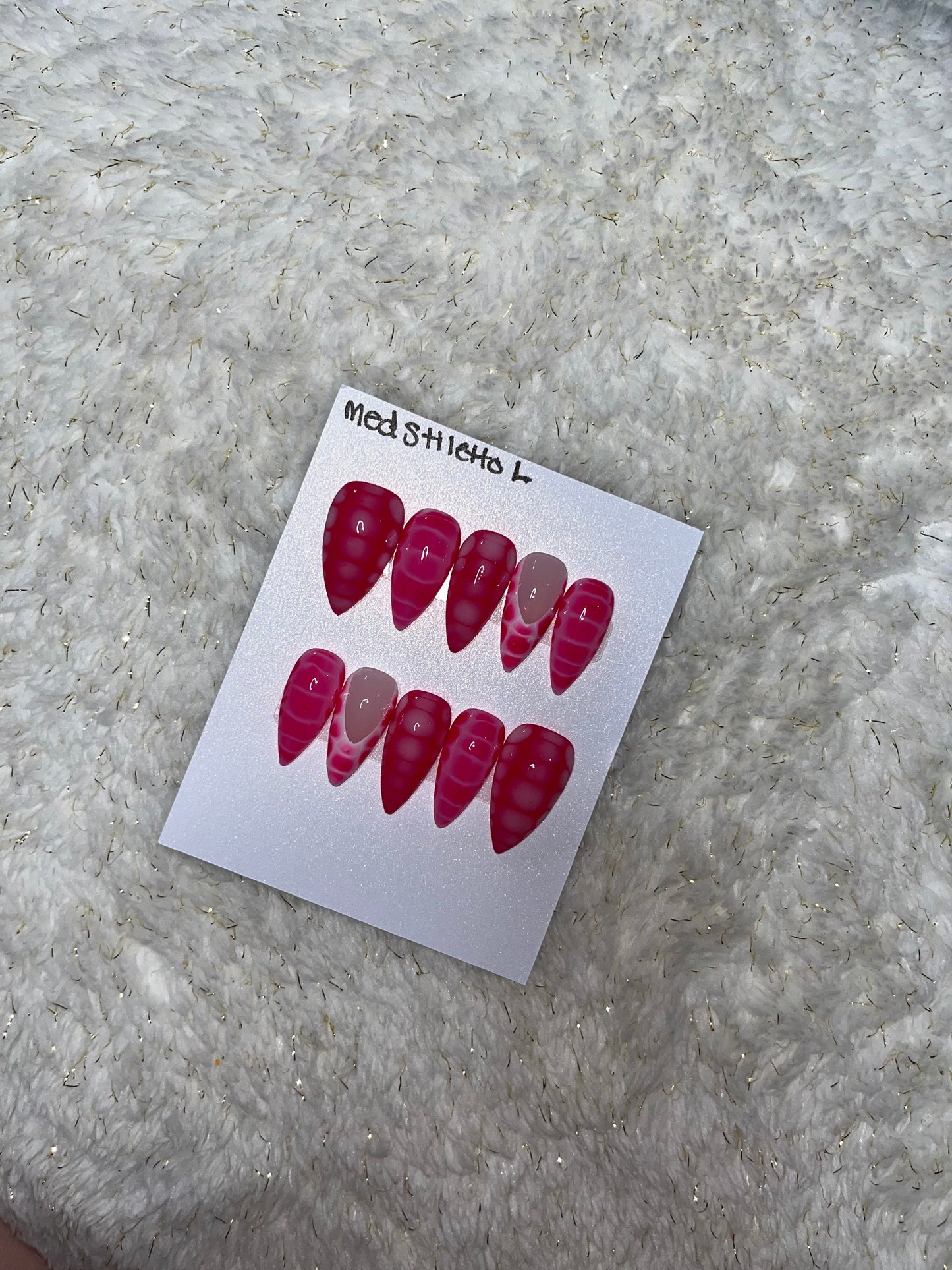 Pink and white blooming gel